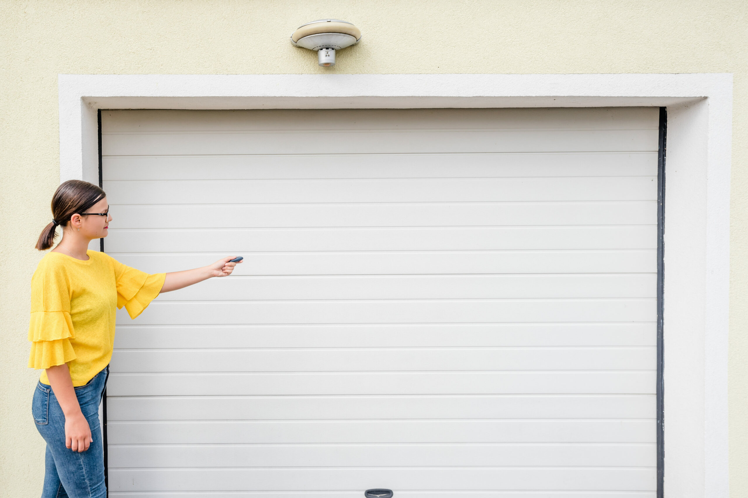 homeowner's garage door won't open